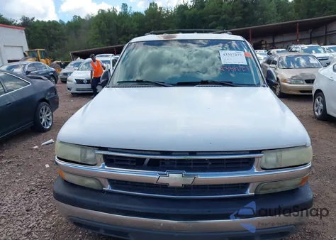 2001 Chevrolet Tahoe Lt from USA, damaged, VIN 1GNEC13T01J115225